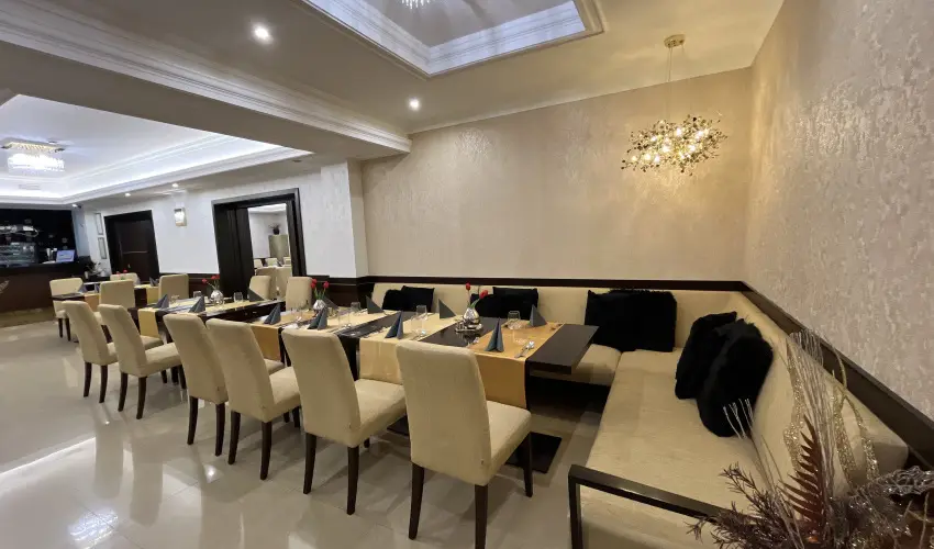 Hotel Aurum Hajd�szoboszl� - M�rcius 15. 
