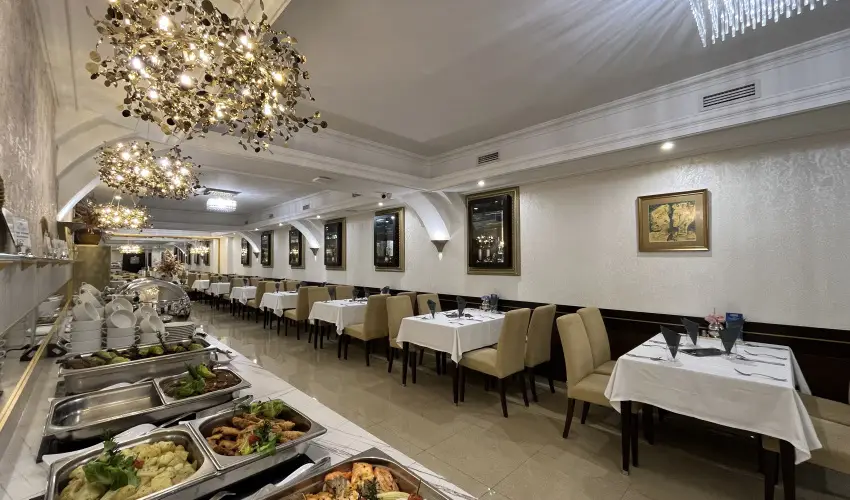 Hotel Aurum Hajd�szoboszl� - M�rcius 15. 