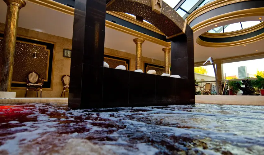 Hotel Aurum Hajd�szoboszl� - M�rcius 15. 