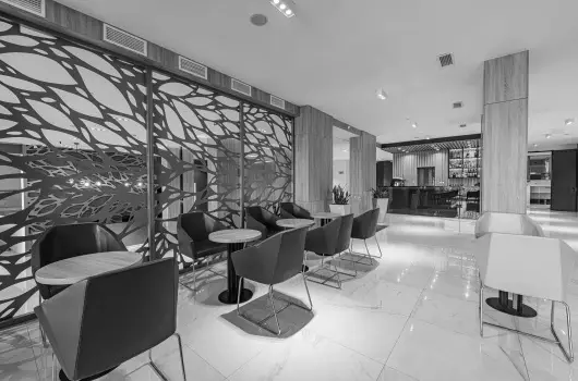 Avar Hotel - M�rcius 15.