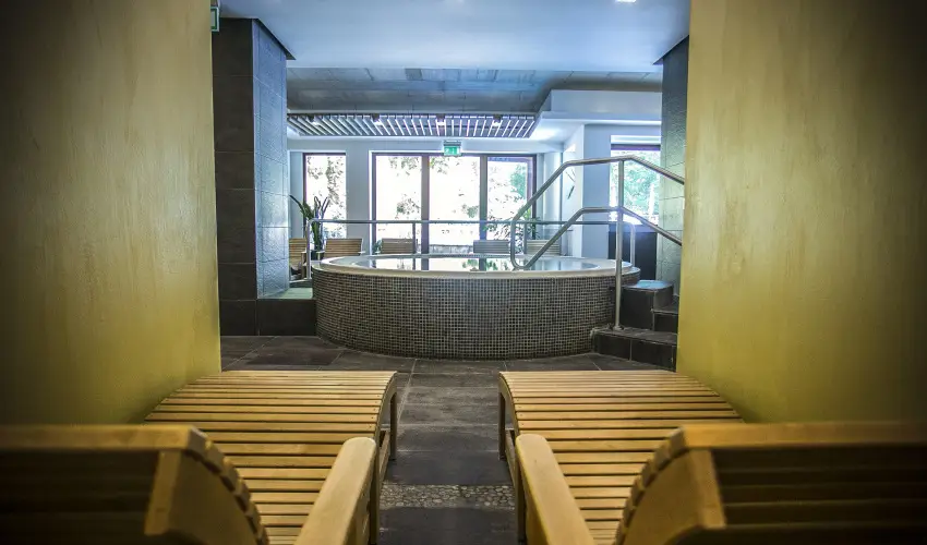 Hotel Bassiana S�rv�r - M�rcius 15. 