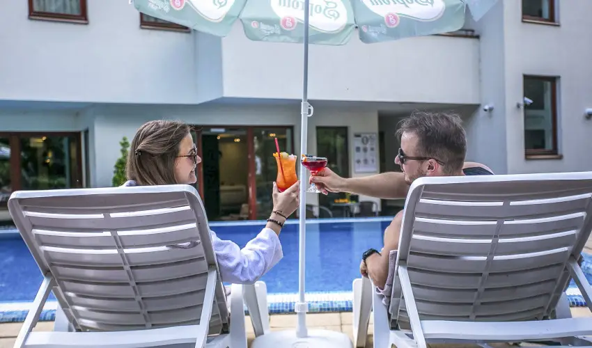 Hotel Bassiana S�rv�r - M�rcius 15. 