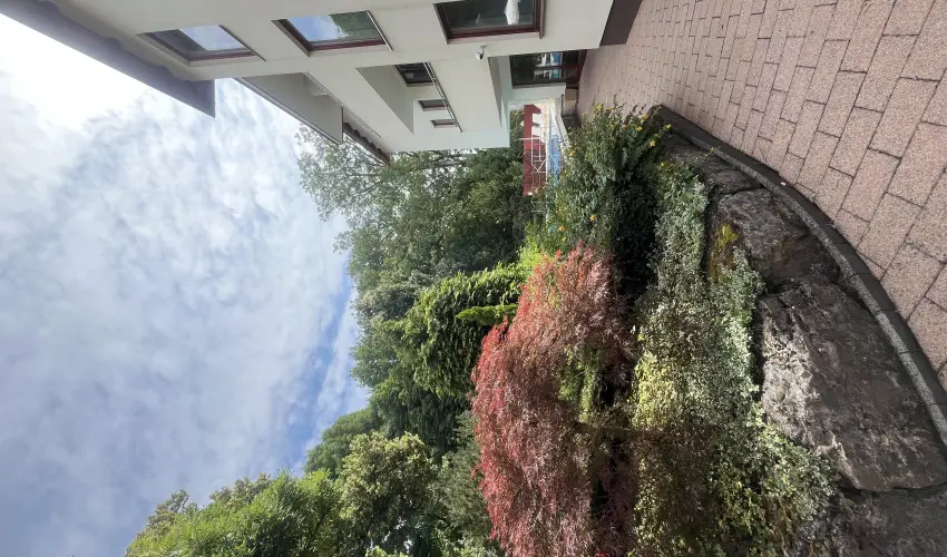 Hotel Bassiana S�rv�r - M�rcius 15. 