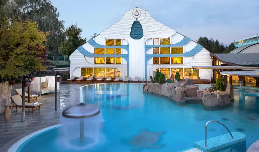 NaturMed Hotel Carbona H�v�z - M�rcius 15. 