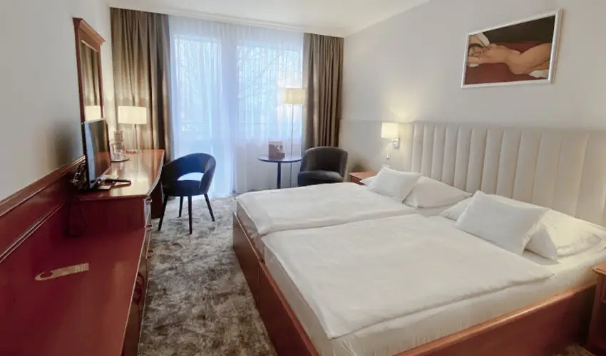 NaturMed Hotel Carbona H�v�z - M�rcius 15. 