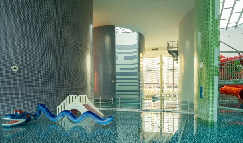 Hotel Castello & Thermal Spa Sikl�s - M�rcius 15.