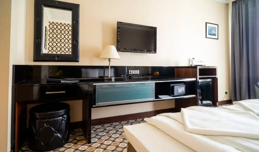 Hotel Castello & Thermal Spa Sikl�s - M�rcius 15.