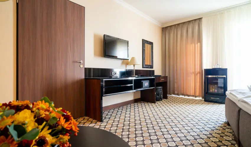 Hotel Castello & Thermal Spa Sikl�s - M�rcius 15.