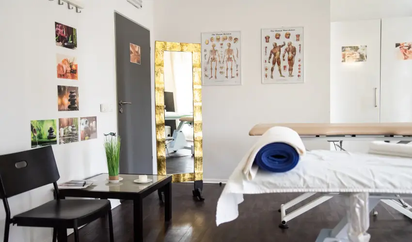 Hotel Castello & Thermal Spa Sikl�s - M�rcius 15.