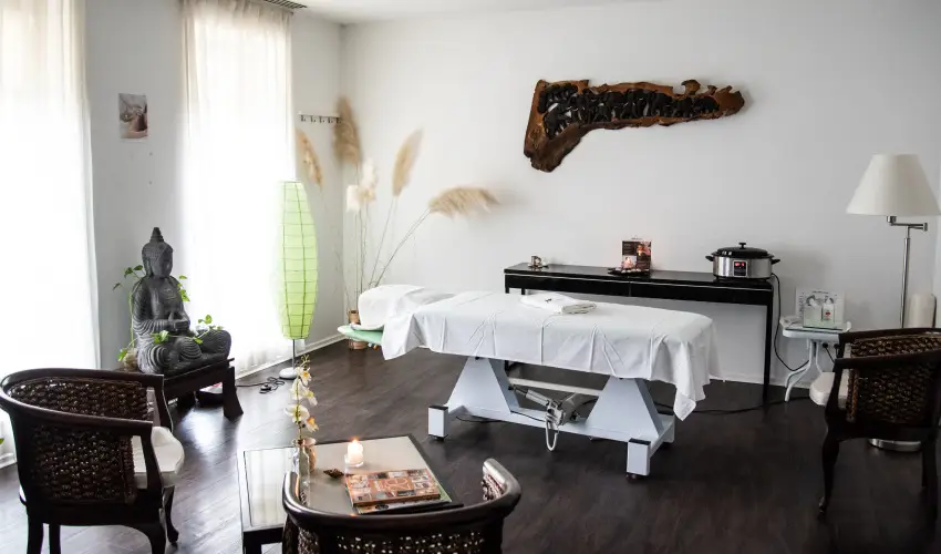 Hotel Castello & Thermal Spa Sikl�s - M�rcius 15.