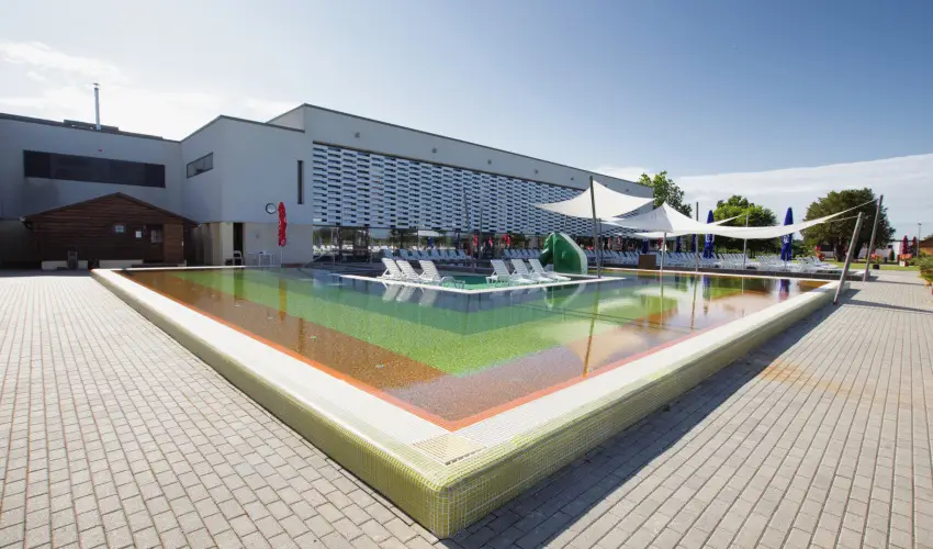 Hotel Castello & Thermal Spa Sikl�s - M�rcius 15.