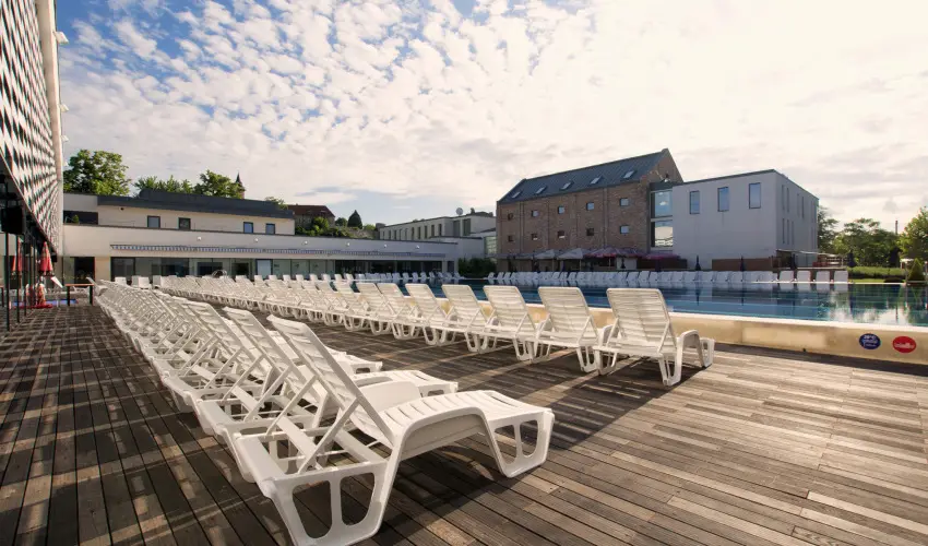 Hotel Castello & Thermal Spa Sikl�s - M�rcius 15.