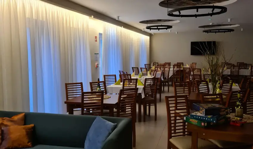 Hotel Csillag Tokaj Rakamaz - M�rcius 15. 
