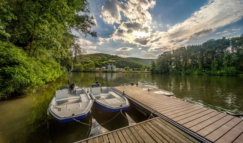 Hotel Csillag Tokaj Rakamaz - M�rcius 15. 