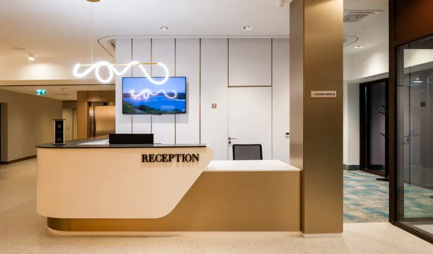 Hotel Energy & Business Center superior Paks - M�rcius 15.