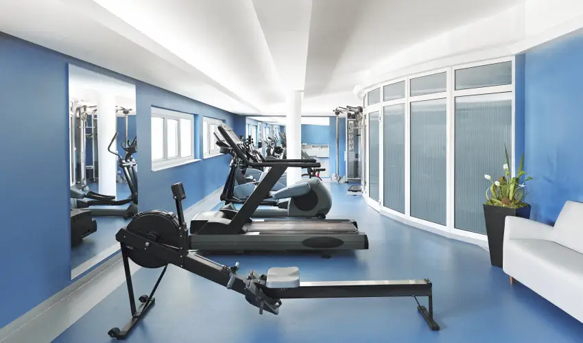 Hotel Eur�pa Fit H�v�z - M�rcius 15. (min. 3 �j)
