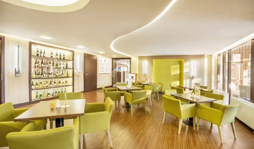 Hotel Eur�pa Fit H�v�z - M�rcius 15. (min. 3 �j)