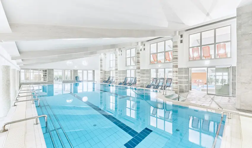 Hotel Eur�pa Fit H�v�z - M�rcius 15. (min. 3 �j)
