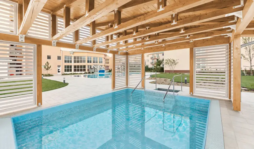 Hotel Eur�pa Fit H�v�z - M�rcius 15. (min. 3 �j)