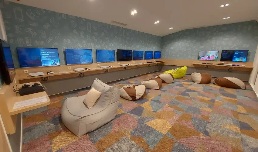 Hotel Eur�pa Fit H�v�z - M�rcius 15. (min. 3 �j)