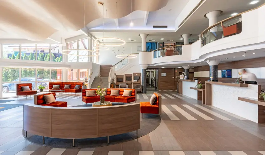 Hotel Eur�pa Fit H�v�z - M�rcius 15. (min. 3 �j)