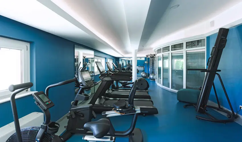 Hotel Eur�pa Fit H�v�z - M�rcius 15. (min. 3 �j)