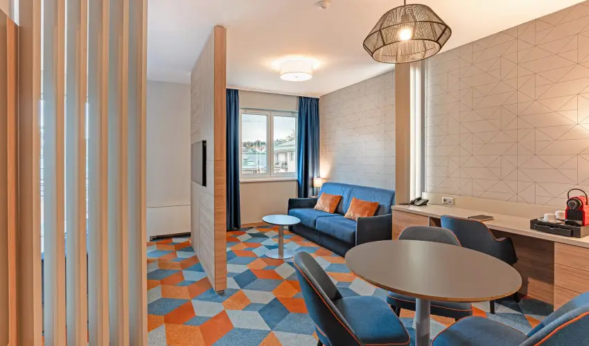 Hotel Eur�pa Fit H�v�z - M�rcius 15. (min. 3 �j)