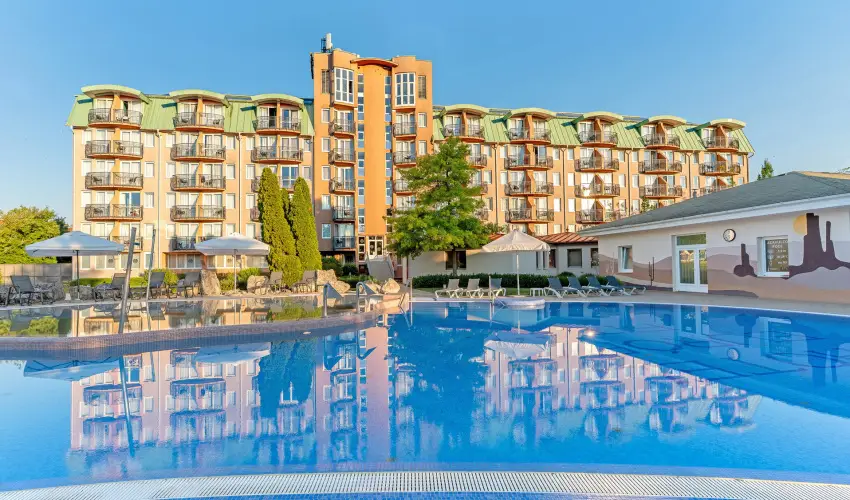 Hotel Eur�pa Fit H�v�z - M�rcius 15. (min. 3 �j)