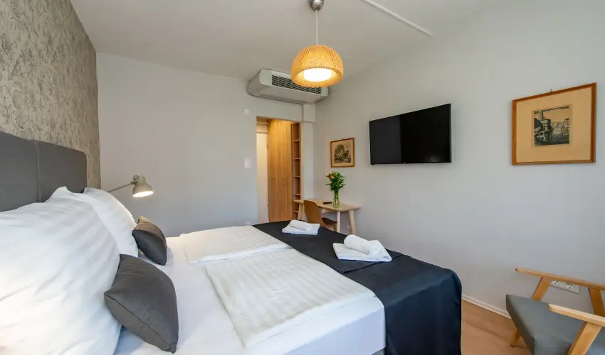 Hotel Forr�s Zalakaros Zalakaros - M�rcius 15.