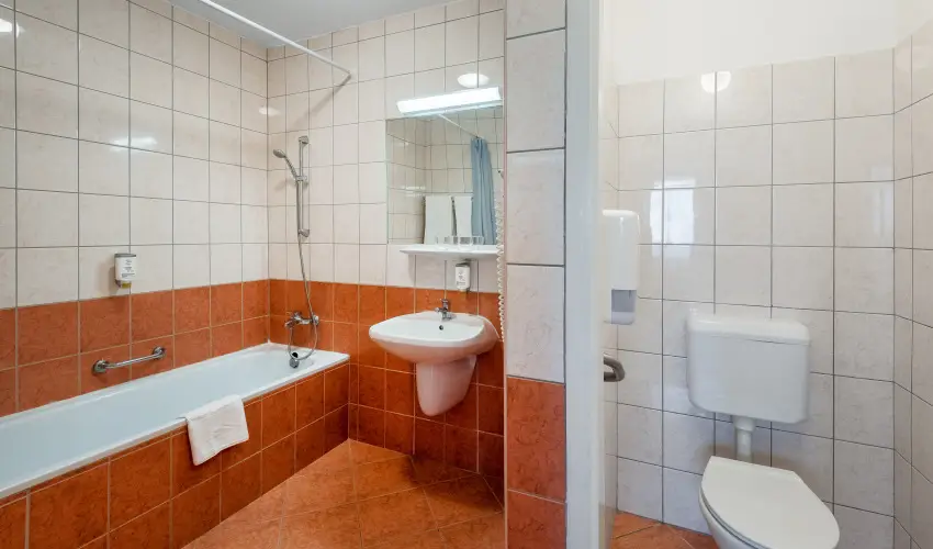 Hunguest Hotel Freya Zalakaros - M�rcius 15. (min. 3 �j)