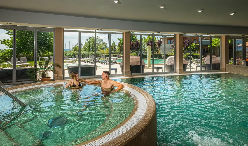Hotel Golden Lake Resort Balatonf�red - M�rcius 15. 