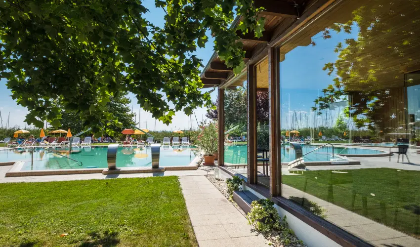 Hotel Golden Lake Resort Balatonf�red - M�rcius 15. 