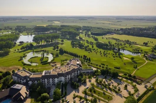 Greenfield Hotel Golf & Spa - M�rcius 15.                                                                                                                                                                                                                                                    
