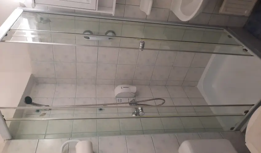 Hajnal Hotel Mez�k�vesd - M�rcius 15.