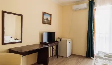 Hajnal Hotel Mez�k�vesd