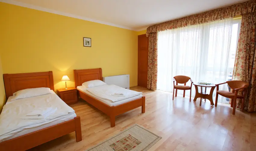 Hotel J�rja Hajd�szoboszl� - M�rcius 15.