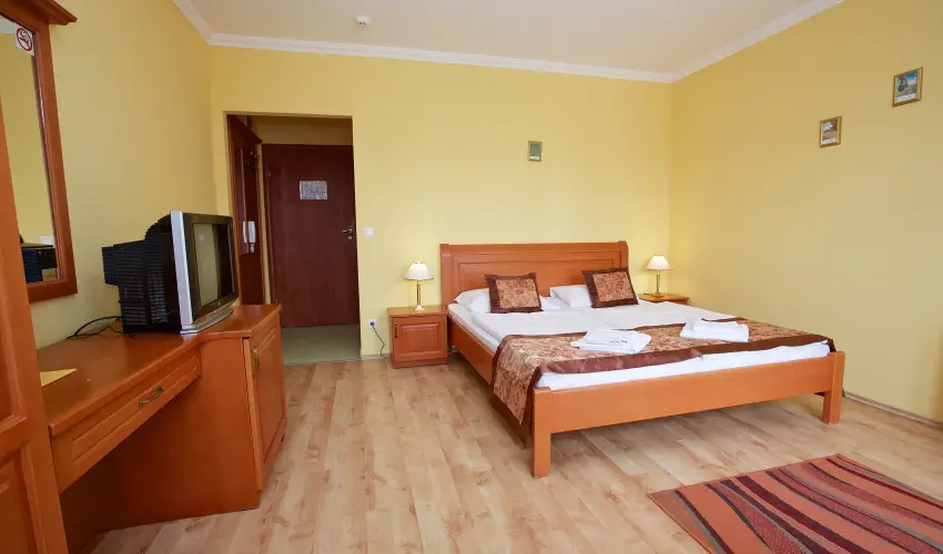 Hotel J�rja Hajd�szoboszl� - M�rcius 15.
