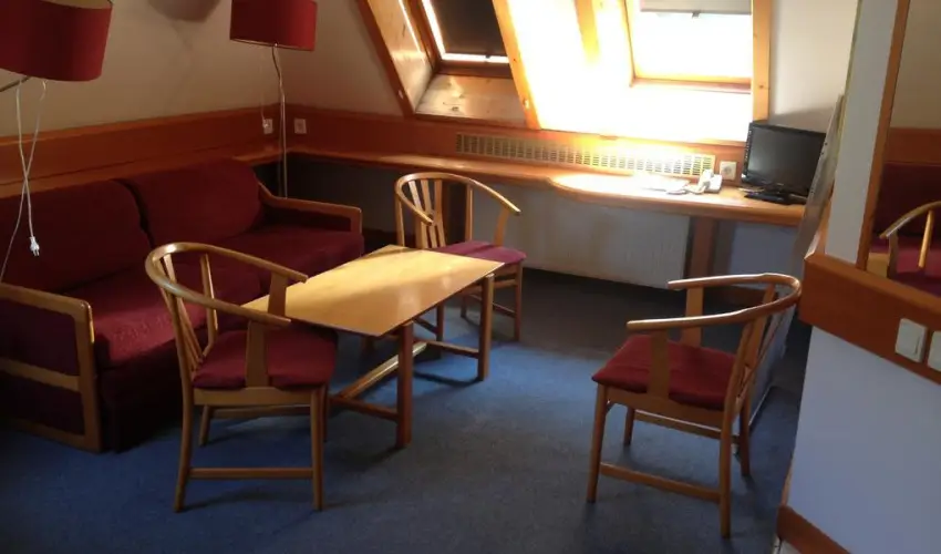 Hotel Kalma H�v�z - M�rcius 15. - teljes el�refizet�ssel