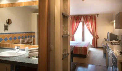 Hotel Kalma H�v�z