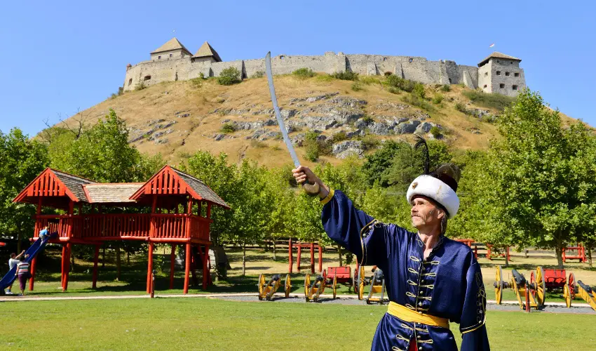 Hotel Kapit�ny Superior Wellness S�meg - M�rciusi ifjak (min. 3 �j)