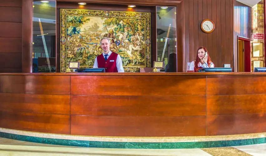 Hotel Kapit�ny Superior Wellness S�meg - M�rciusi ifjak (min. 3 �j)