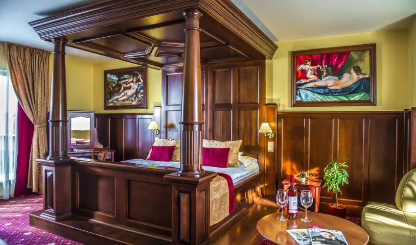 Hotel Kapit�ny Superior Wellness S�meg - M�rciusi ifjak (min. 3 �j)