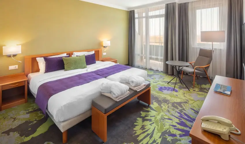 Hotel Karos Spa Zalakaros - M�rcius 15.  (min. 2 �j)