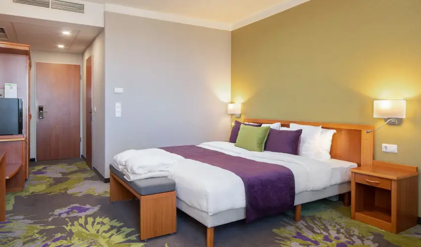 Hotel Karos Spa Zalakaros - M�rcius 15.  (min. 2 �j)