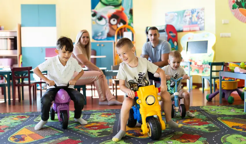 Hotel Karos Spa Zalakaros - M�rcius 15.  (min. 2 �j)