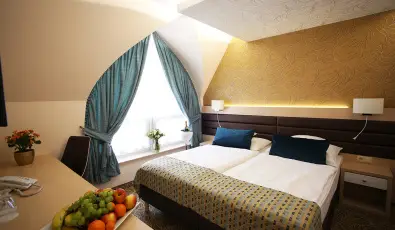 Hotel Kiss Tata