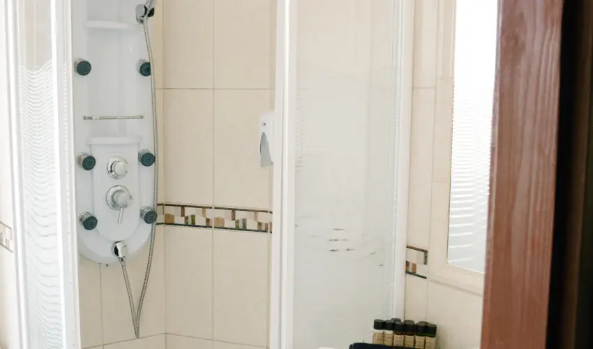 Hotel Korona Wellness, Rendezv�ny & Borhotel Eger Eger - M�rcius 15. 