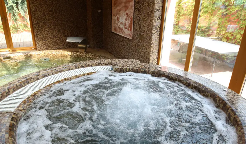 Hotel Laroba Als��rs - M�rcius 15. 