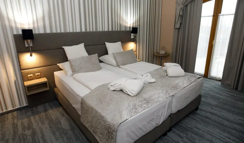 Hotel Laroba Als��rs - M�rcius 15. 