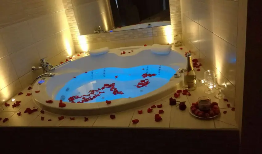 Hotel Laroba Als��rs - M�rcius 15. 